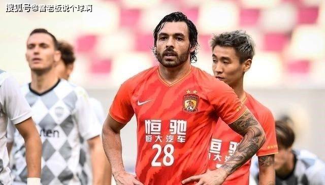 包含广州队内部会议纪要流出：今夜战术微调，NBA季后赛使命明确，阵容厚度经受考验的词条